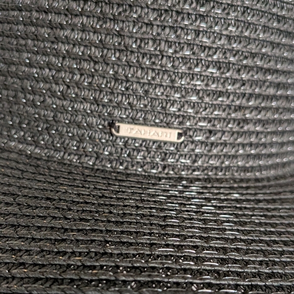 Tahari Black and Cream Floppy Hat - Picture 2 of 3